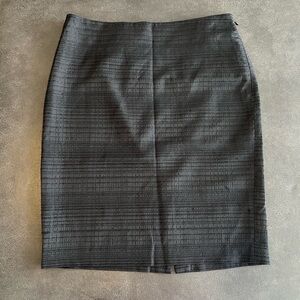 Ann Taylor Pencil Skirt - Black - Size 8